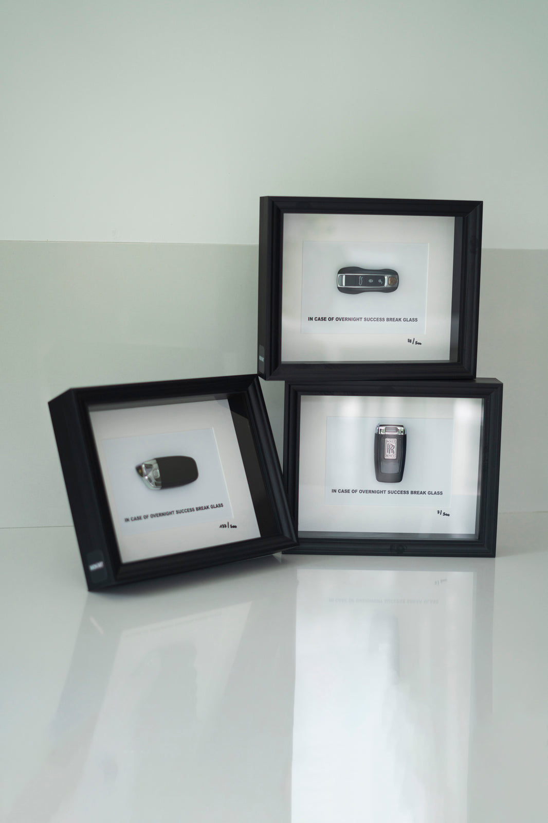 THE OVERNIGHT SUCCESS FRAME V1