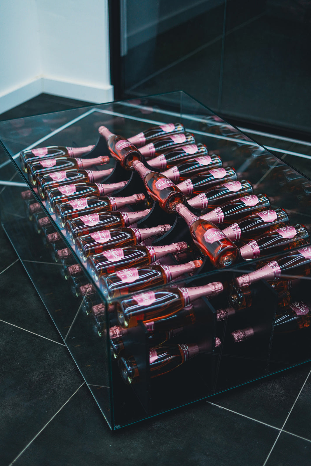 BOTTLE TABLE