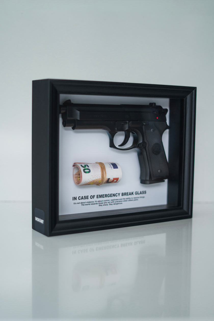 CASH & CARRY FRAME