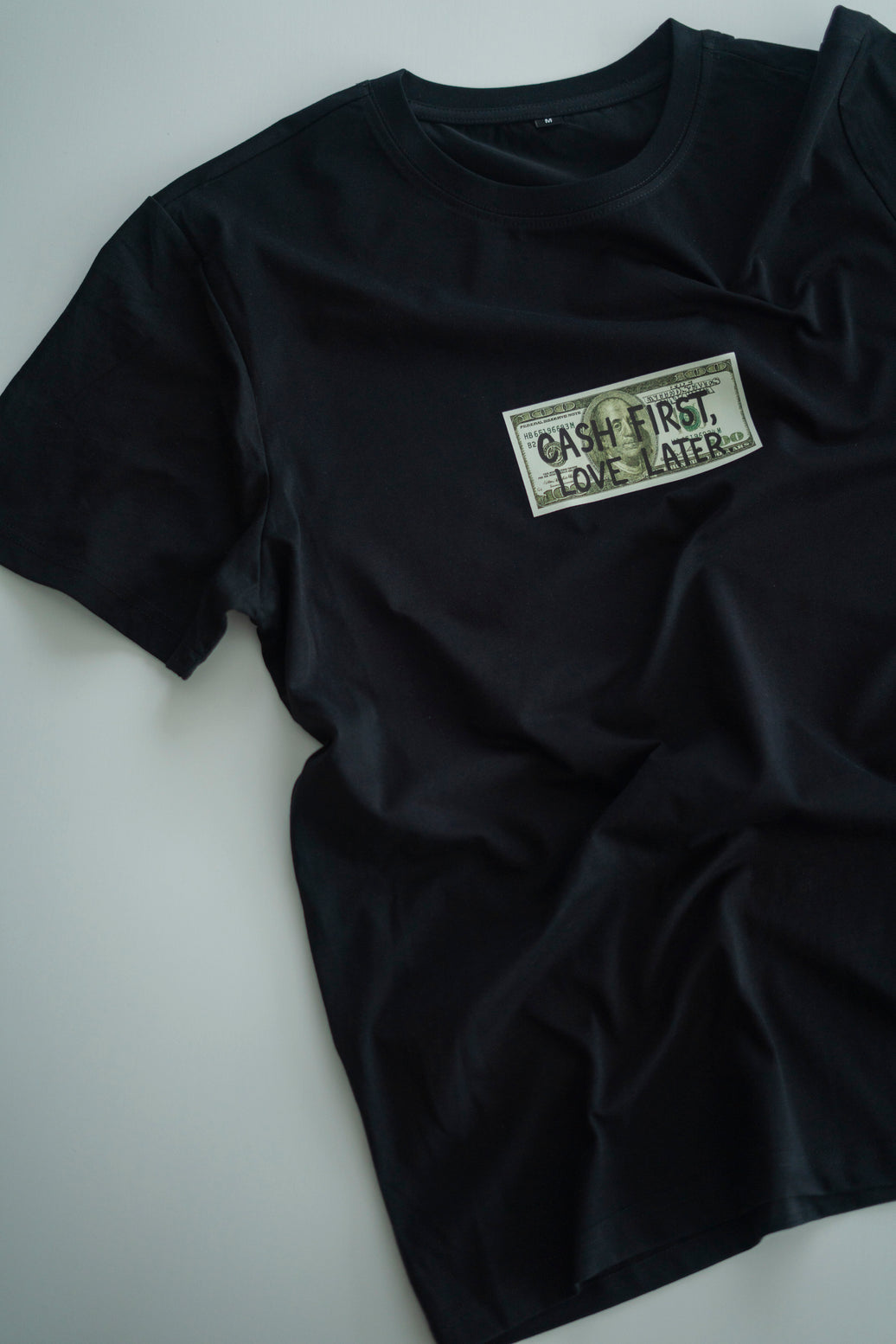 CASH FIRST, LOVE LATER T-SHIRT BLACK