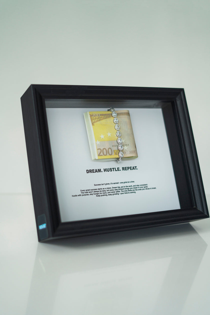 HUSTLE FRAME (EXCLUSIVE)