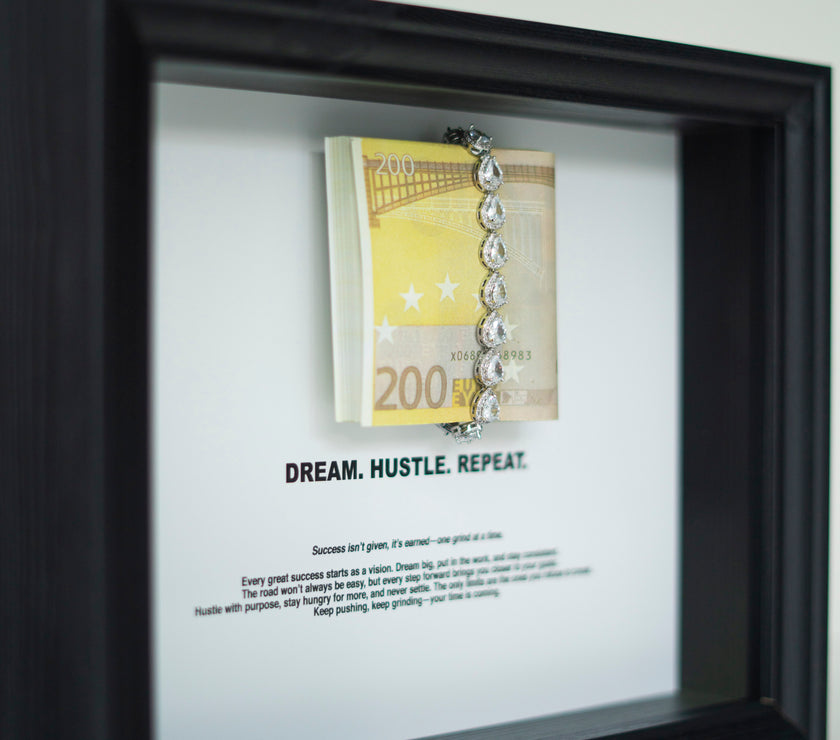 HUSTLE FRAME (EXCLUSIVE)