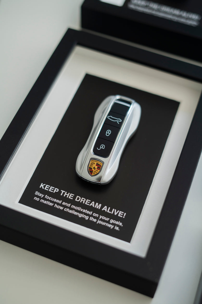 KEEP THE DREAM ALIVE FRAME *NEWSLETTER EXCLUSIVE*