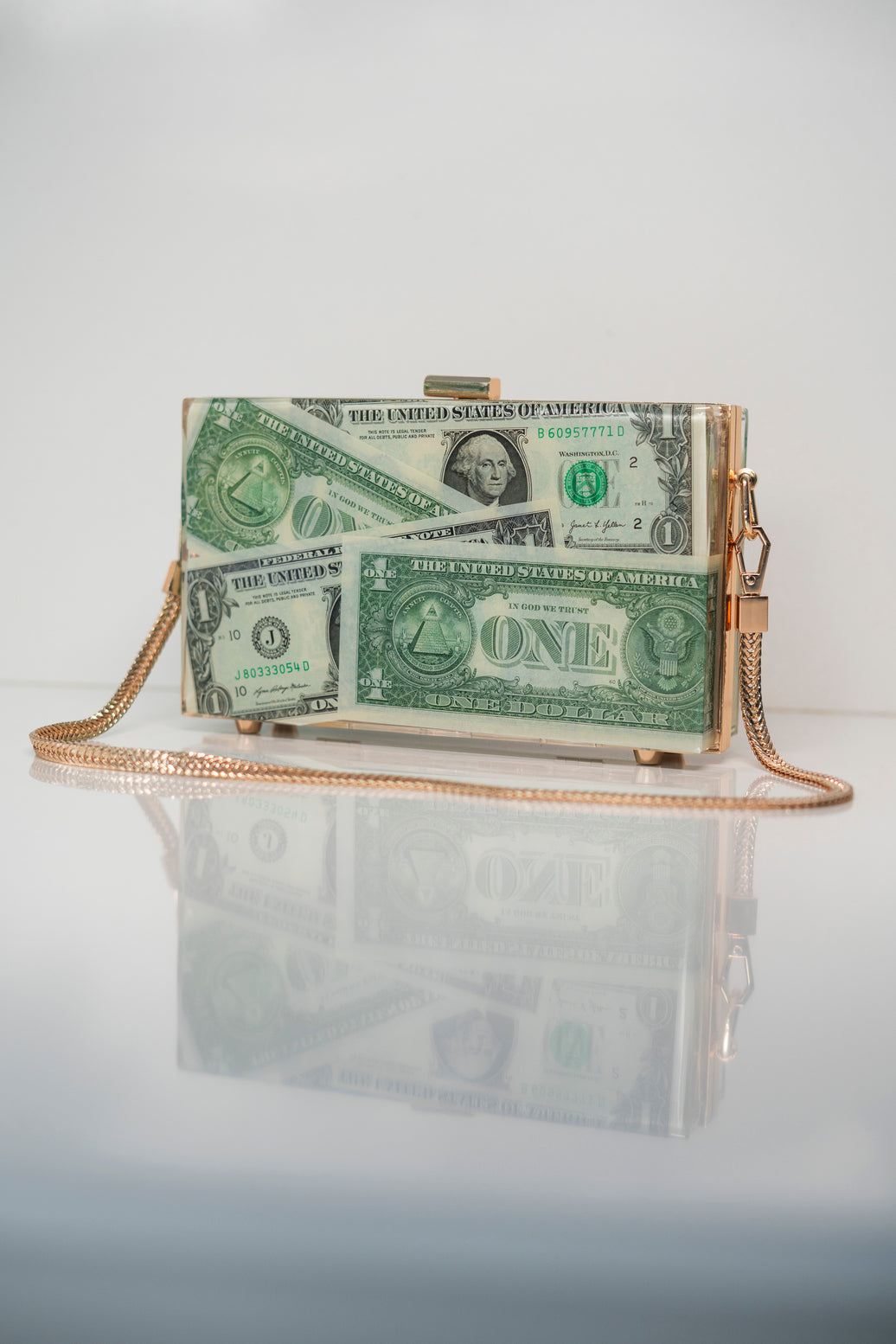 THE DOLLAR CLUTCH