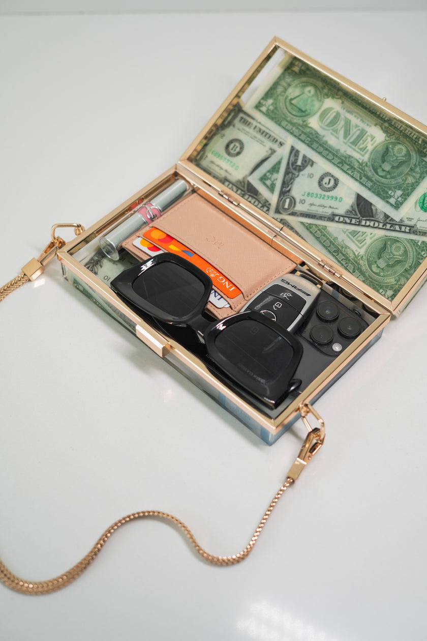 THE DOLLAR CLUTCH