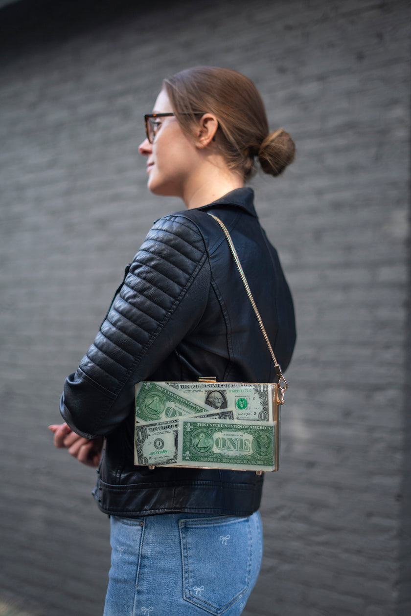 THE DOLLAR CLUTCH