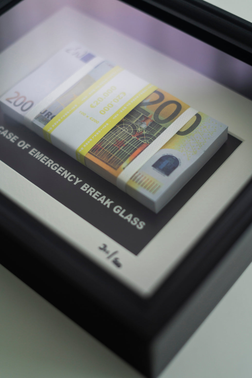 EMERGENCY €200 FRAME SERIES 2