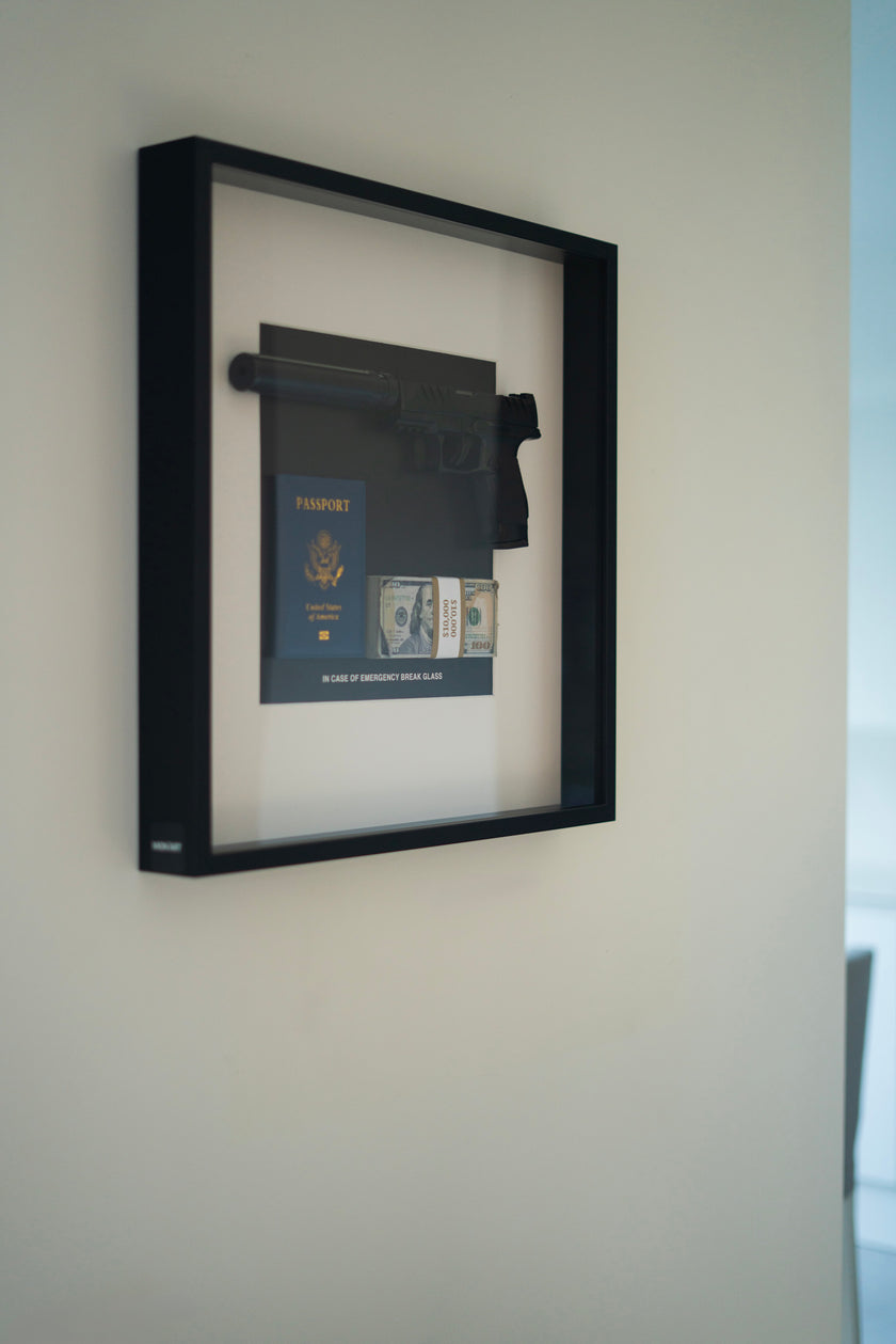 CASH & CARRY BIG FRAME