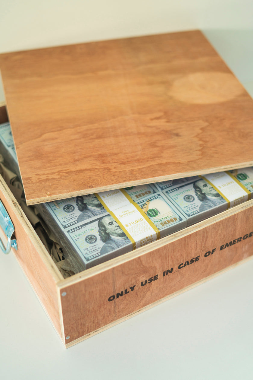 EMERGENCY MONEY CRATE