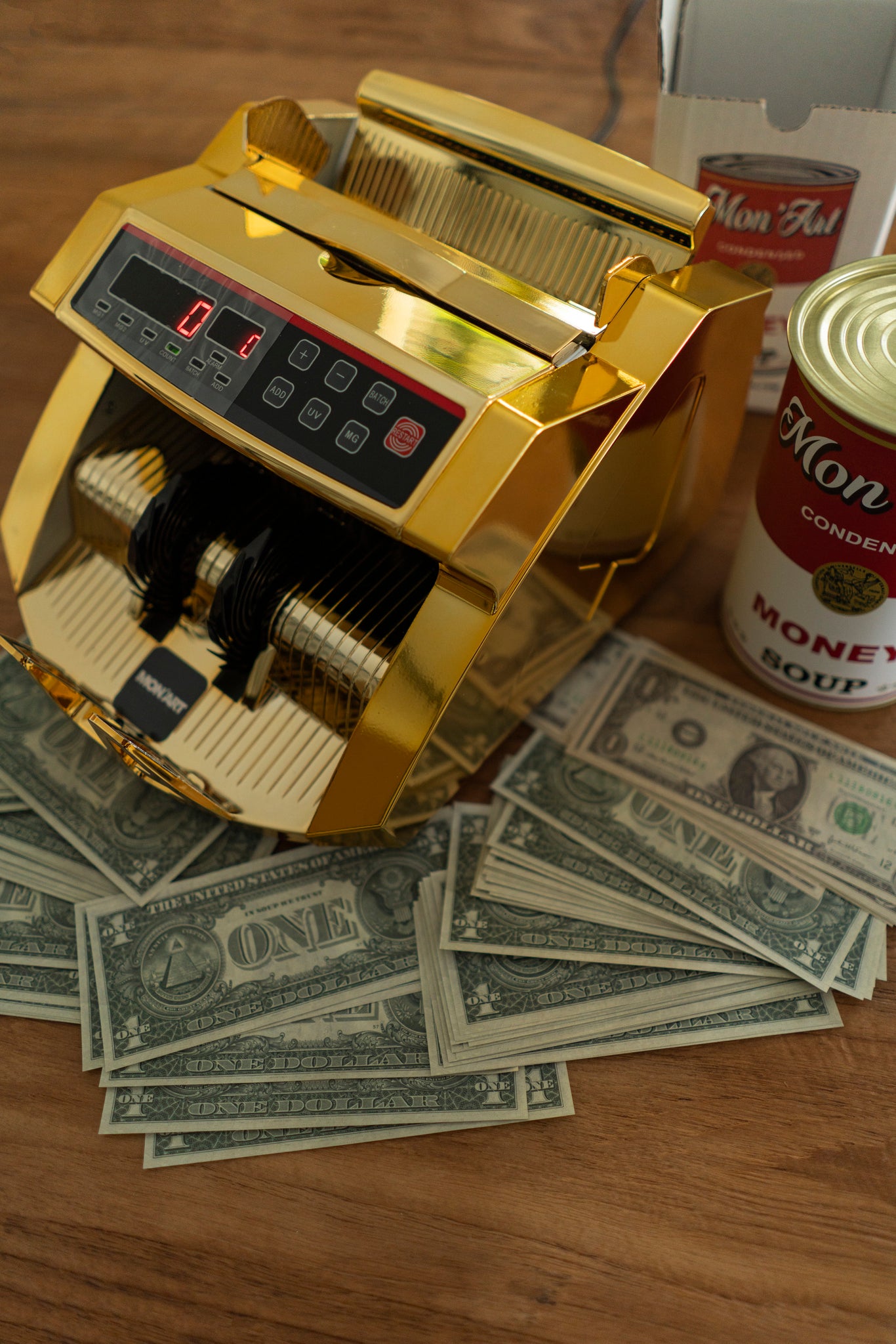 GOLDEN MONEY COUNTER